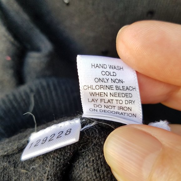 ๐ 4/$20 Ann Taylor Sleeveless Sweater - Small - Picture 9 of 9